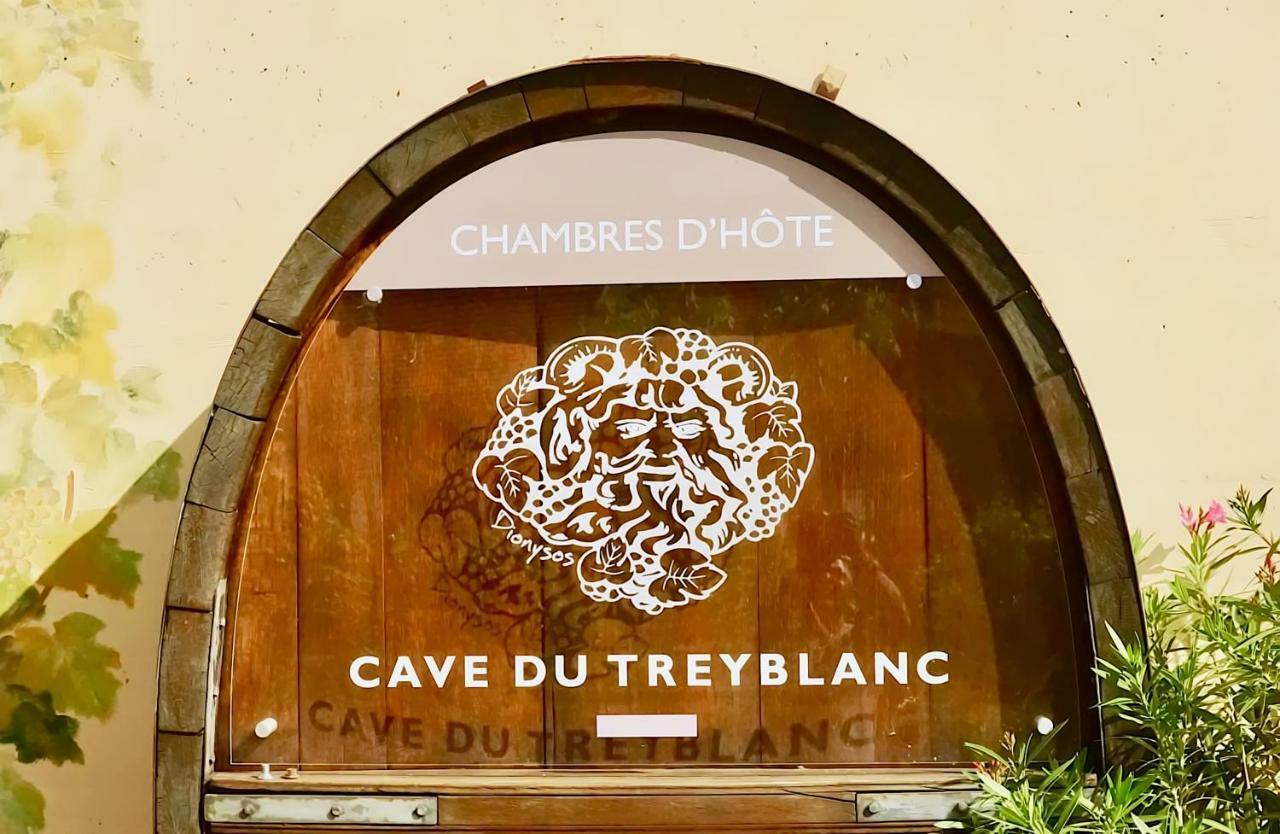 Bed and Breakfast Cave Du Treyblanc Luins Экстерьер фото